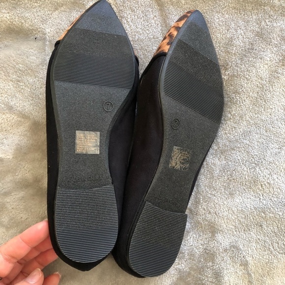 Gap women’s black and cheetah print point toe flats size 7 - Picture 2 of 8